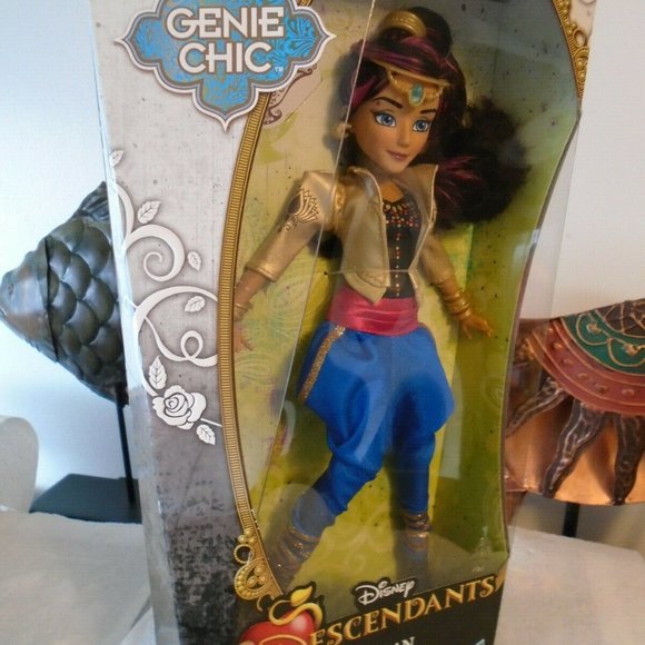 DISNEY DESCENDANTS, GENIE CHIC, JORDAN, AURADON PREP DOLL, BRAND NEW SEALED - Picture 2 of 4